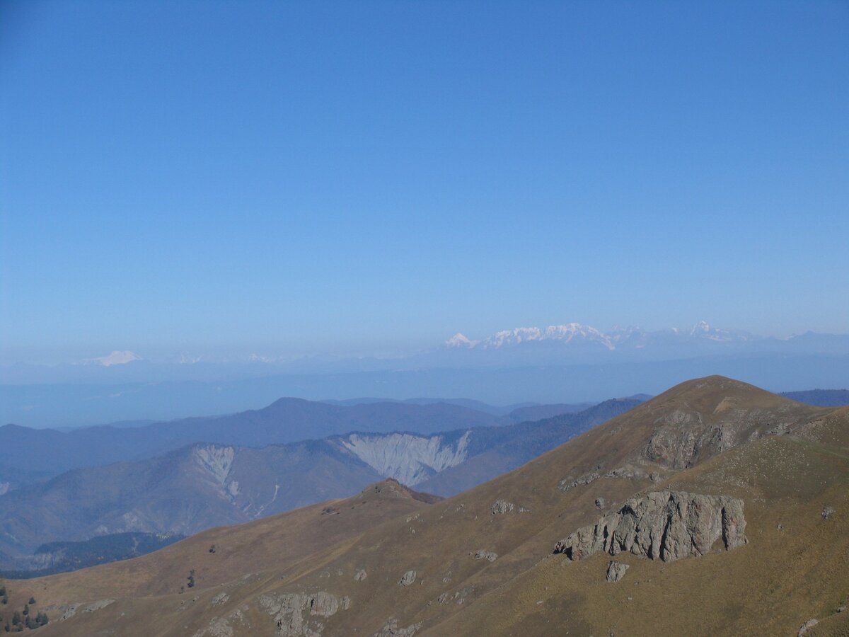 Перевал Цхрацкаро («Девять родников»). Автор: Giorgi Ivanidze