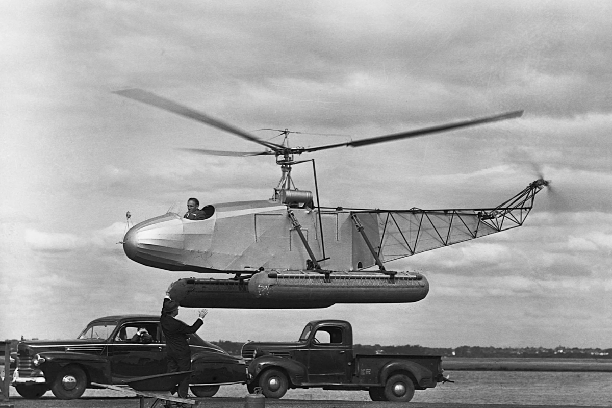 Вертолет Сикорского vs-300