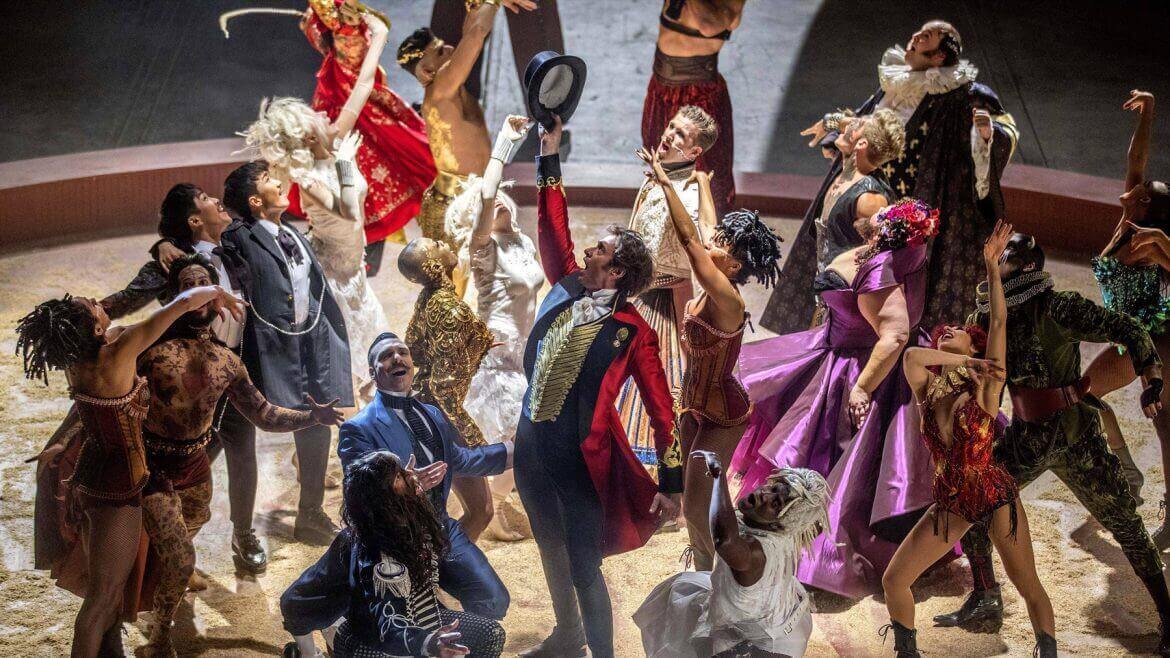 Кадры из фильма "Величайший шоумен"