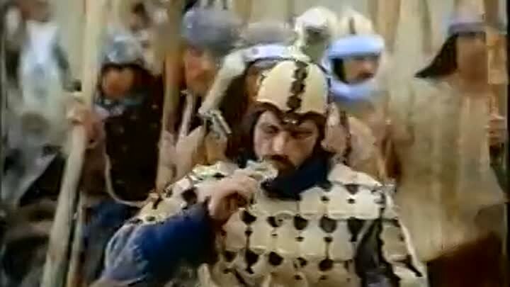 Отправляясь в поход, приказал Тамерлан каждому воину оставить у дороги камень. 