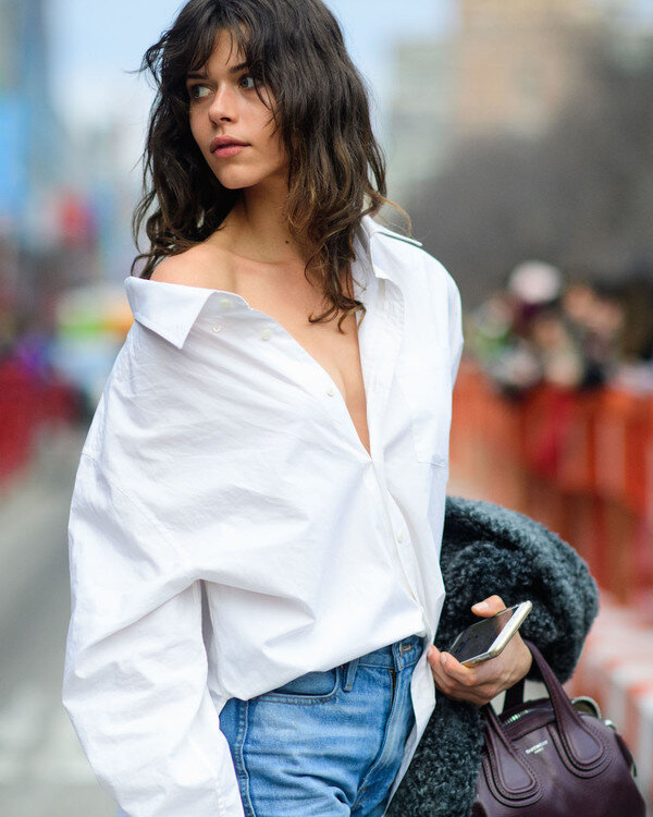 На голое тело, конечно, дерзко, но как красиво!