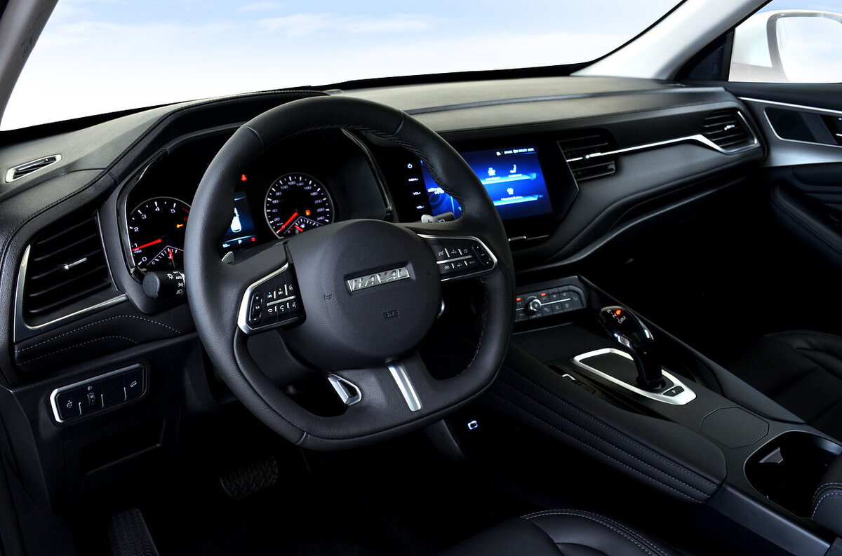 Интерьер Haval F7