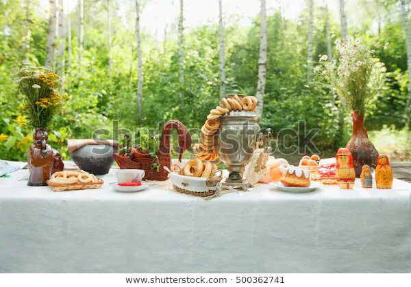 https://www.shutterstock.com/ru/image-photo/traditional-russian-teatime-decoration-samovar-bagels-500362741