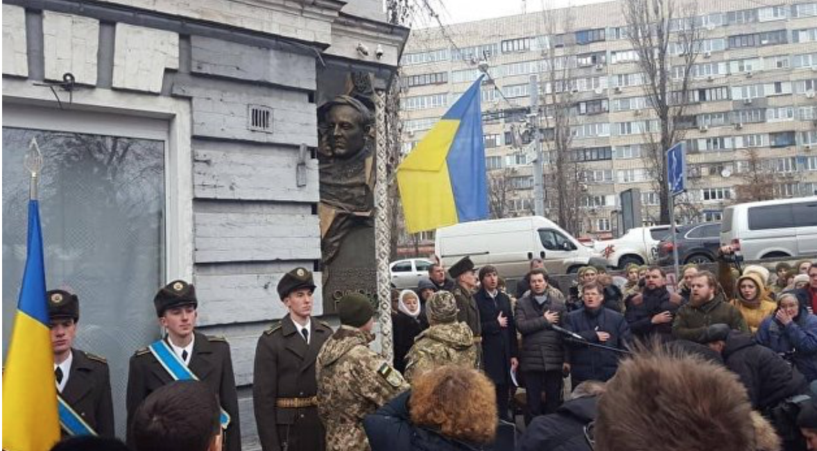 Петлюра в киеве. Памятник Симону Петлюре.