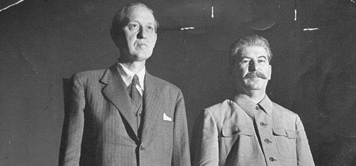 И.В.Сталин и Гарри Гопкинс, советник и доверенное лицо Президента США Ф.Д. Рузвельта.
