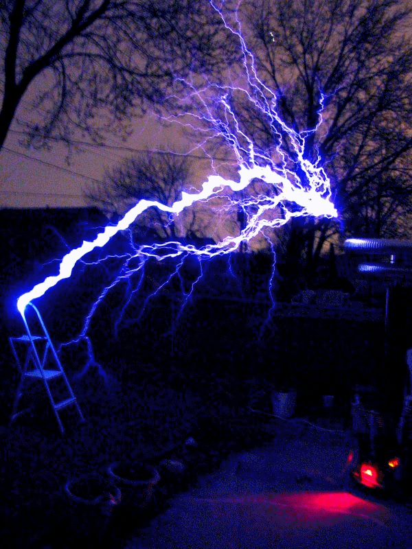 Включи электрическим разрядом. Включи электрическим разрядом. Включи электрическим разрядом. Молния электричество. Катушка тесла x13108.