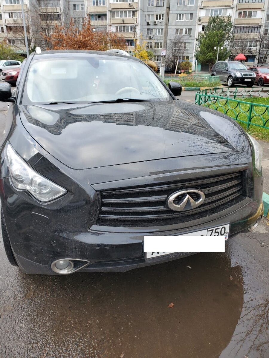 Infinity QX70 2013 г. за 1 650 000 р. 