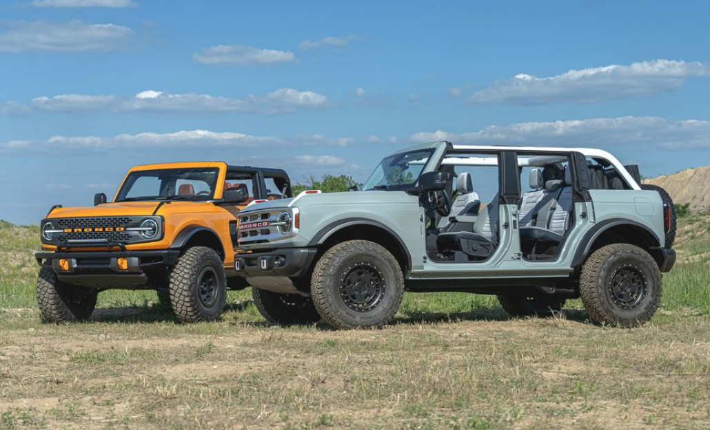 Фото:  Car and Driver