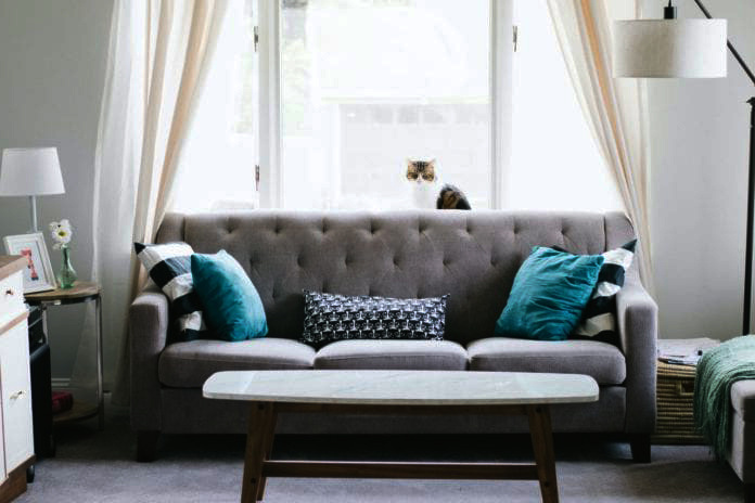 Прямой диван