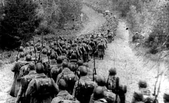 Советские войска входят на территорию Западной Белоруссии