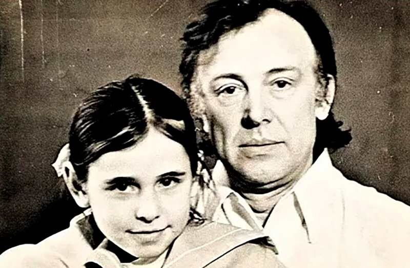 Источник фото: https://admbabynino.ru/marija-smoktunovskaja-biografija-lichnaja-zhizn/