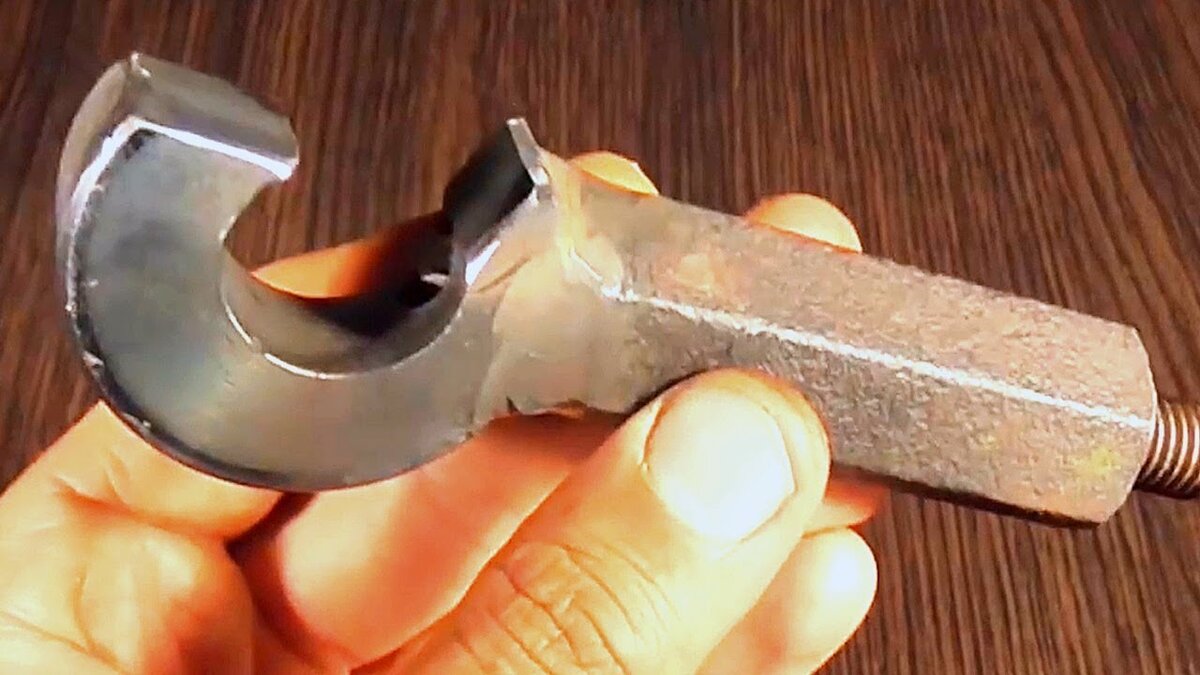 Как нарезать резьбу своими руками? Обзор инструмента для нарезки резьбы.