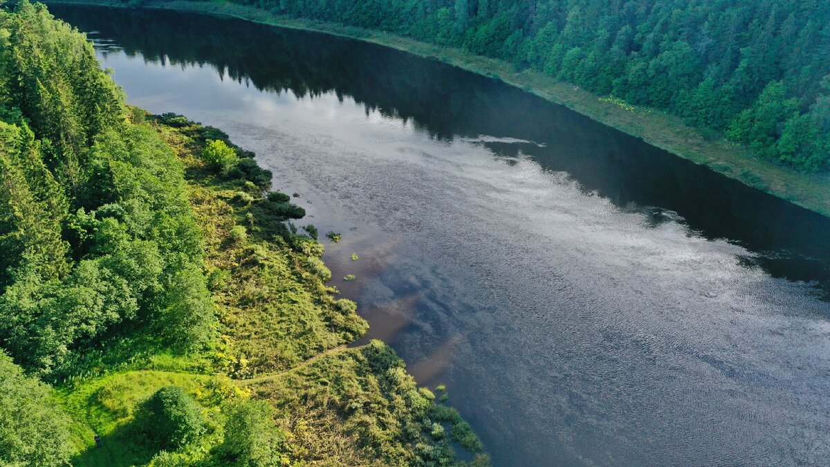 Равнинные реки. Полноводная река. Полноводная река Европы.