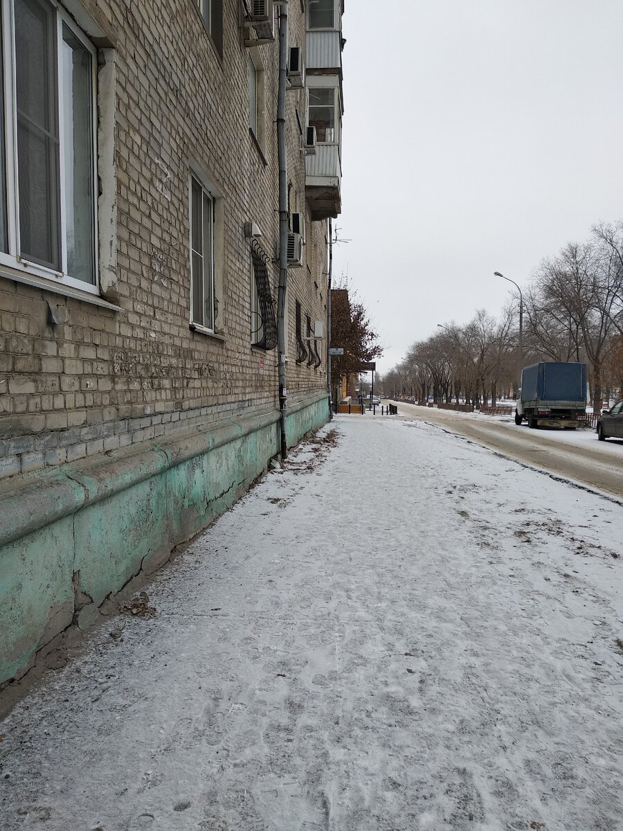 Проспект(!) Металлургов.