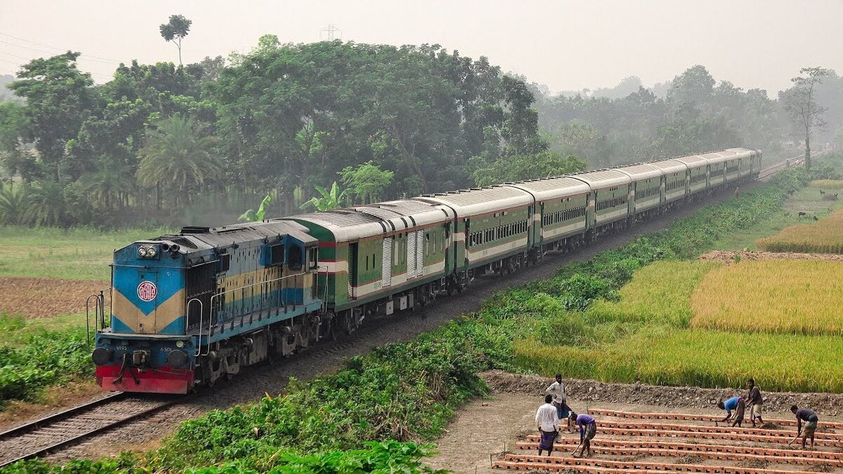 Пассажирский поезд