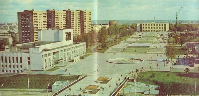 Ижевск. Конец 20 века. Фото из открытых источников. 