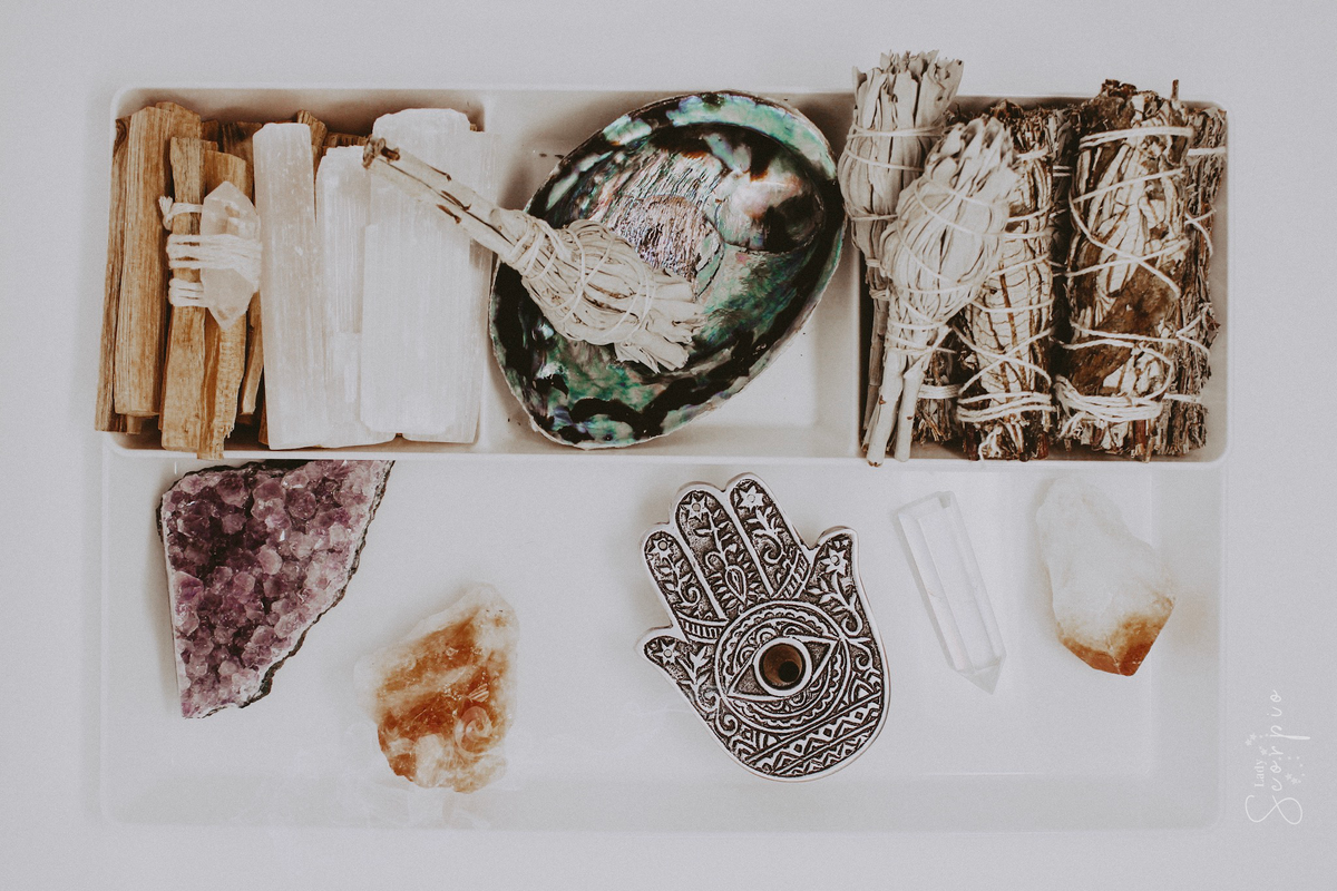 Ритуал – это процесс управления своим намерением и доступен каждому без особых приспособлений