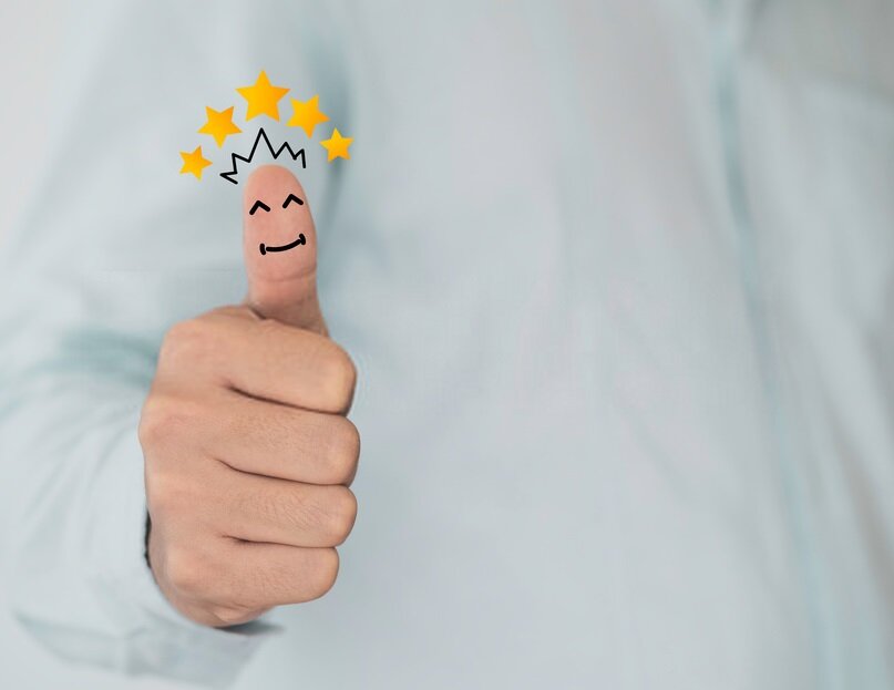 Да, зовите меня просто - король! Не люблю громких имён!