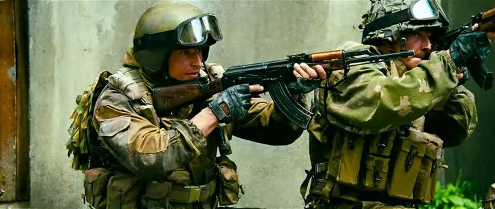 Кадр из фильма" Август. Восьмого" 