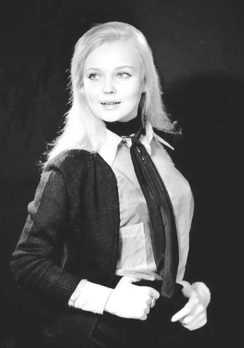 Фото: Валентина Шендрикова в молодости www.peoples.ru