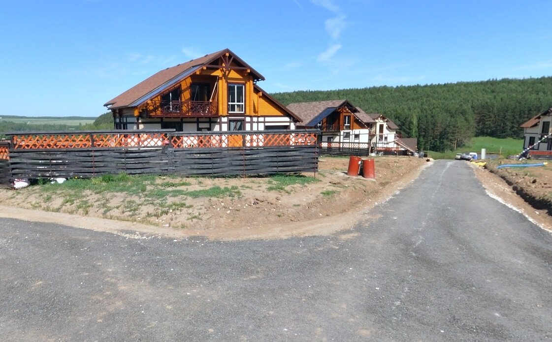 "Урезал себе зарплату и начал платить подчиненным по 390 тысяч в месяц ...