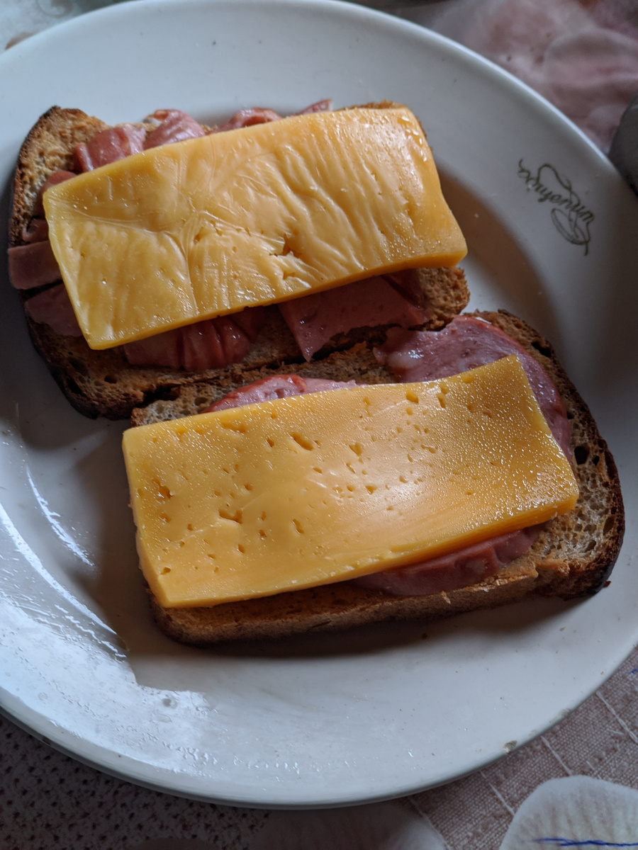 Теплые бутерброды 