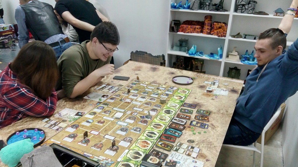 "Да, я снова в Р`льехе, поздравьте меня!"