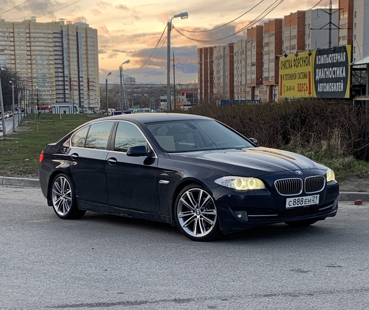 Заливаю масло Лукойл в BMW. Пробег 360 тысяч км. Рассказываю, что с  мотором! | ТАЧКА | Дзен