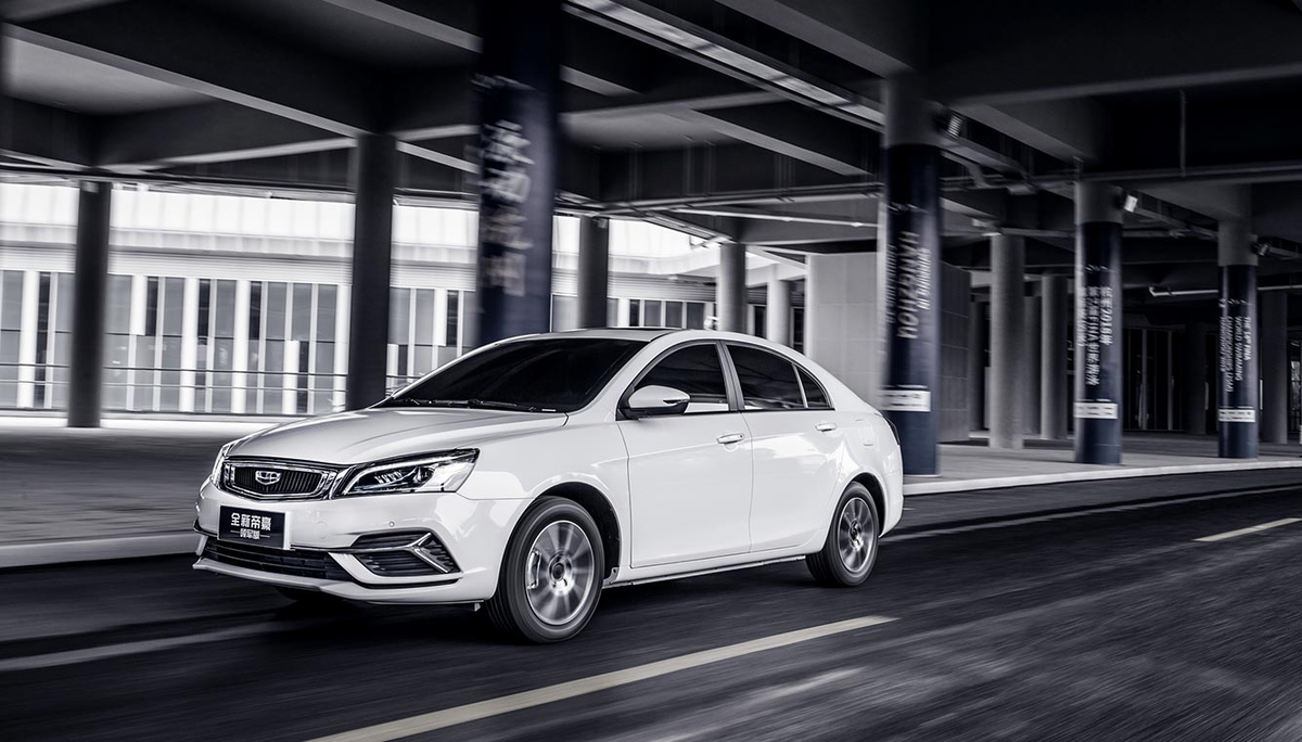     «БелДжи» показал новый седан Geely Emgrand 7 New Фото global.geely.com