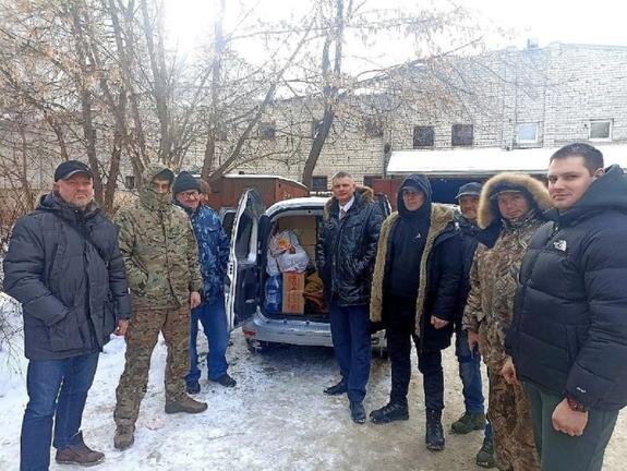    Совет Отцов Воронежской области и жители Воронежа передали бойцам СВО поздравительный груз