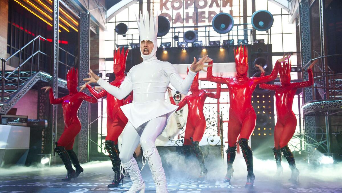 Кадры из тупейшей передачи - "Короли фанеры"