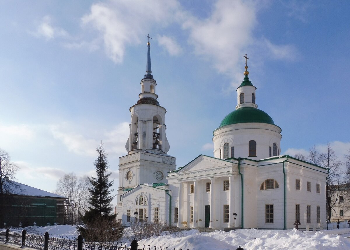 церкви свердловской области фото