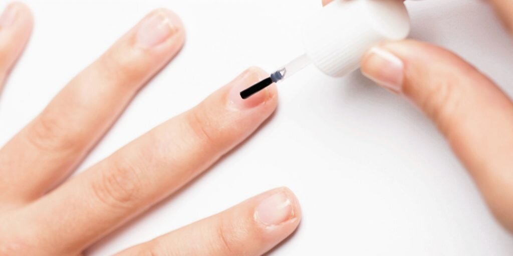 уход за ногтями