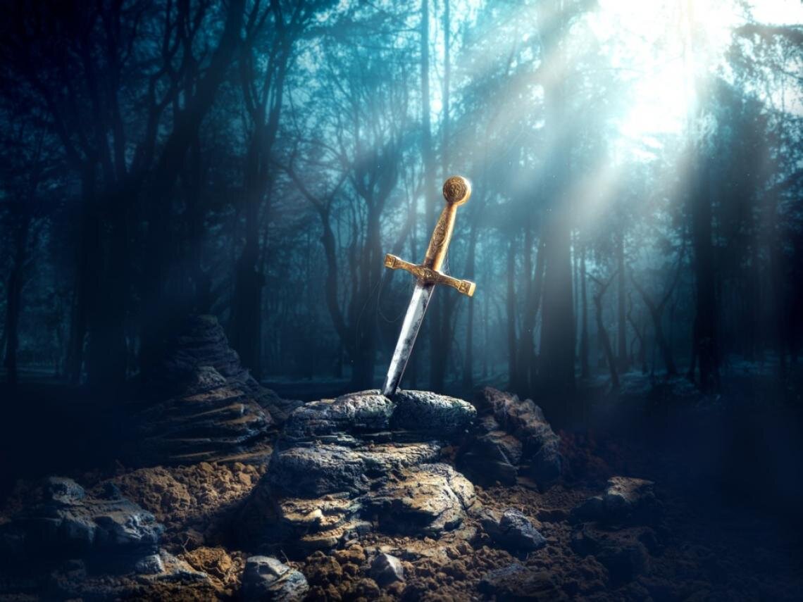 Экскалибур в камне.