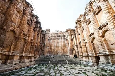 Баальбек, Трилитон, Ливан. Самый большой высеченный камень в истории человечества.