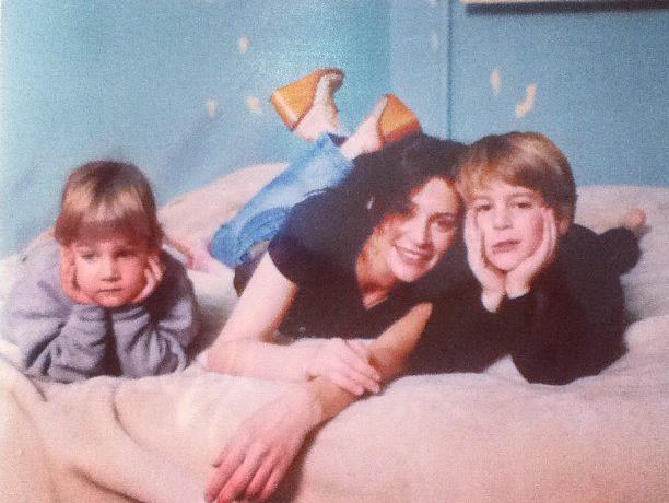 Елизавета и Иван Янковские и Оксана Фандера. Фото: Instagram