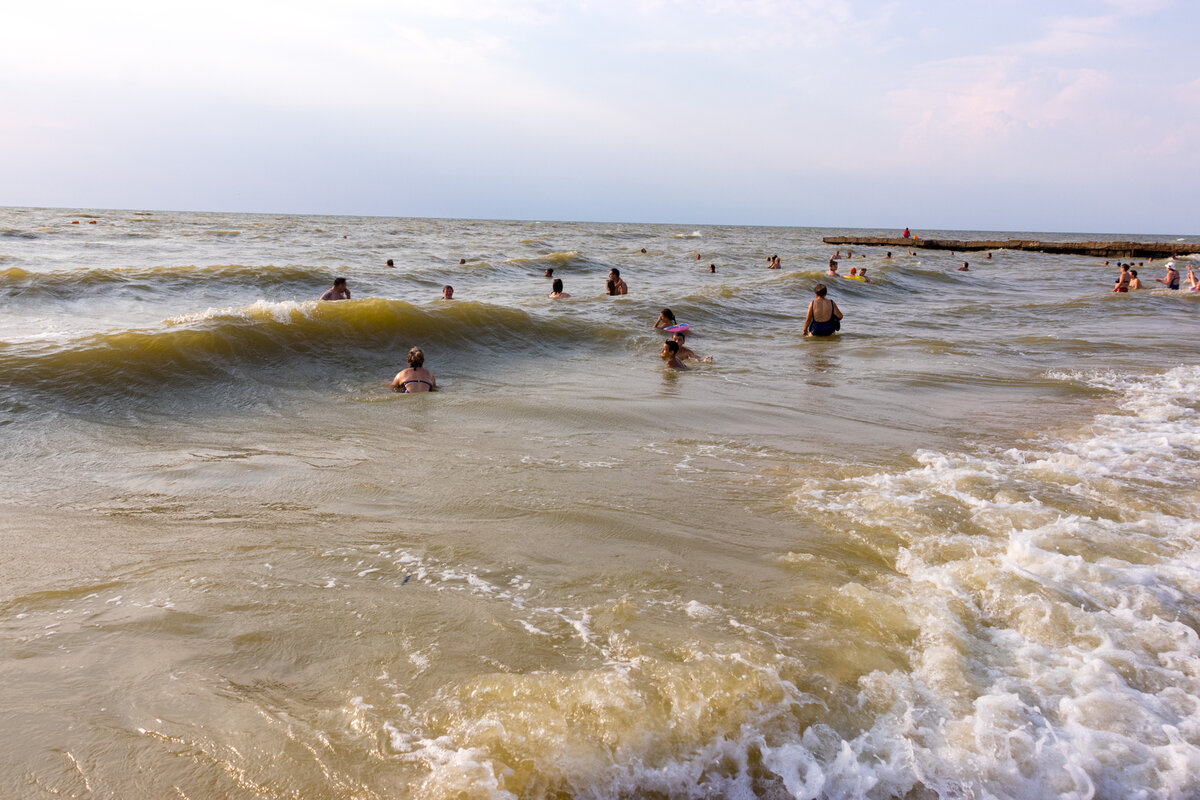 Вода ейск. Азовское море Ейск.