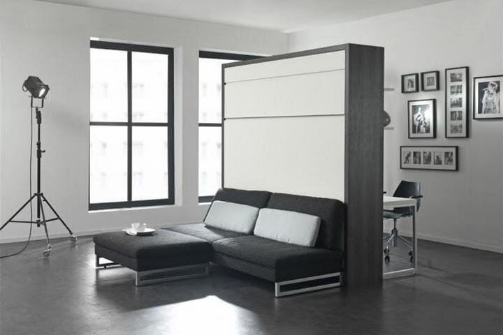 Трансформер в минималистичном интерьере