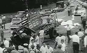 Фото с места событий в Фейетвилле