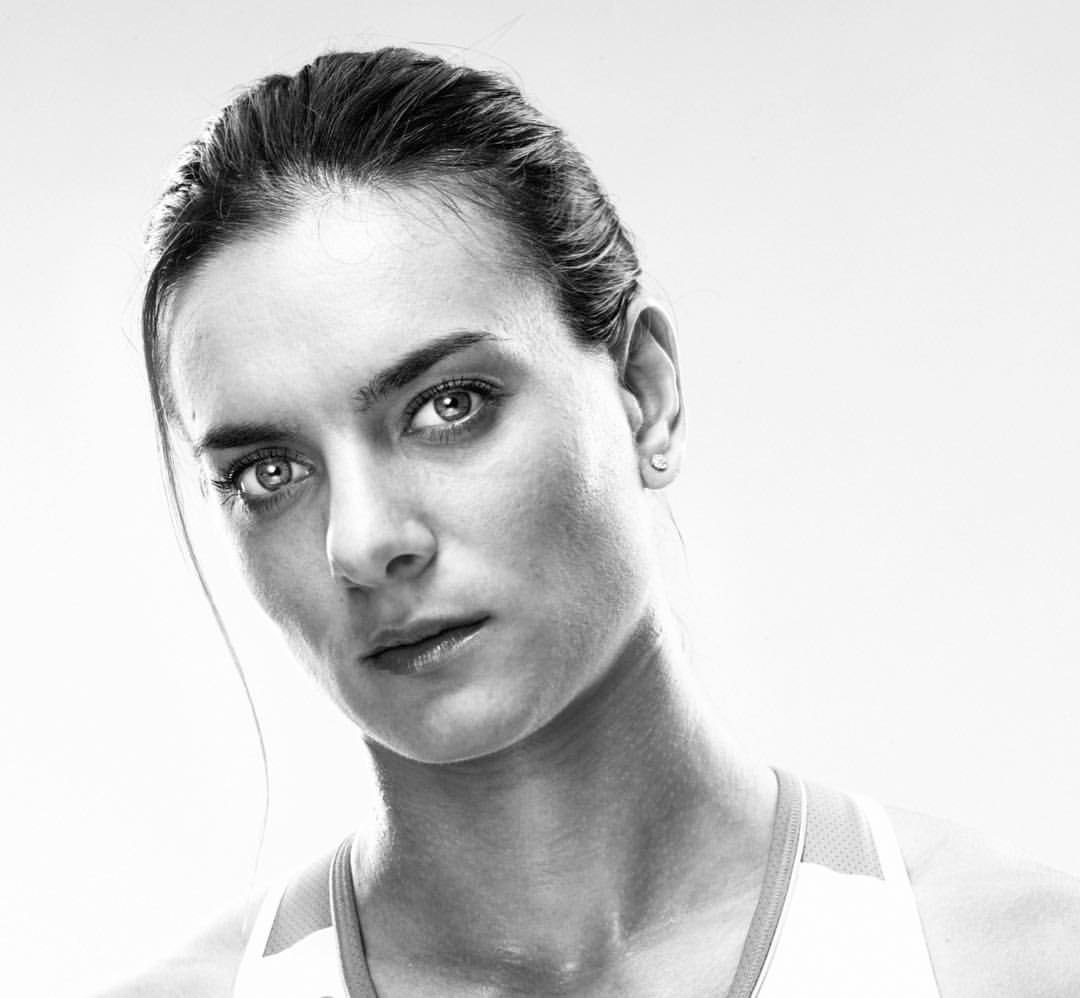 © vk.com/yelena_isinbaeva