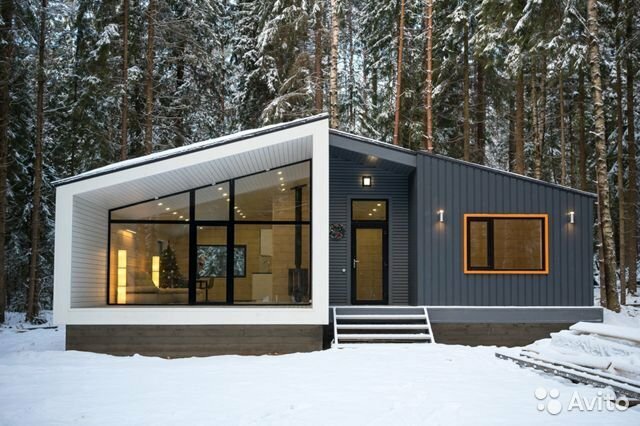 Как Вам домик? Мне внешне очень понравился. Источник изображения: https://www.avito.ru/moskva/remont_i_stroitelstvo/karkas_domokomplekta_doma_na_73_m_sobiraete_sami_1983154625