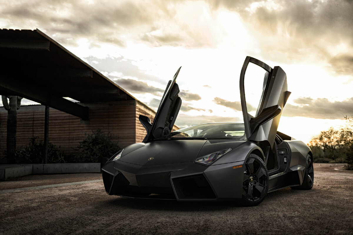 “Lamborghini Reventon” 2010