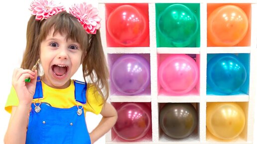 Download Video: Eva pretend professions in the Children's museum