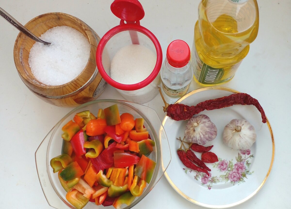    Набор необходимых для этой заготовки продуктов