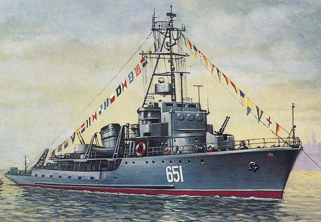 Тральщик проекта 254М на картине. Источник: Энциклопедия военной техники. 