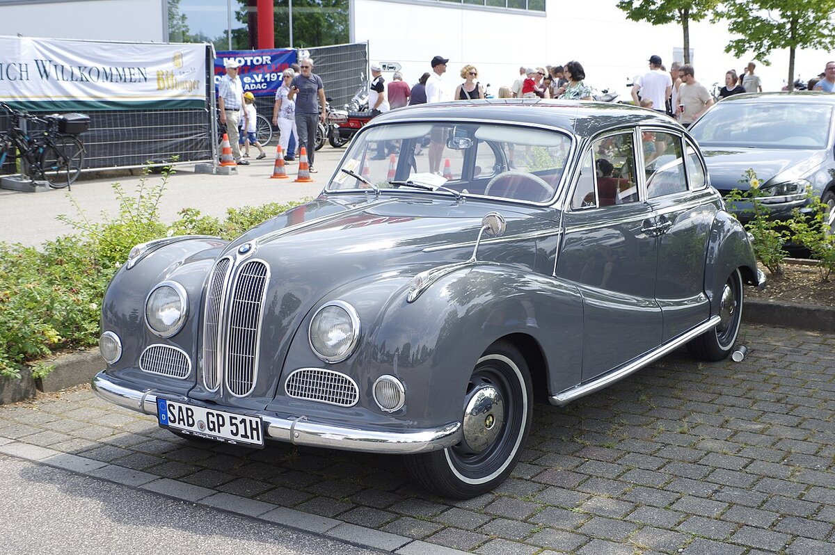 BMW 501