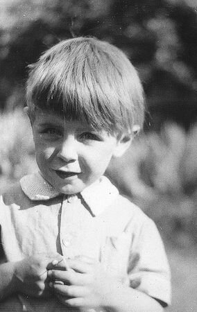 Стивен еще совсем маленький