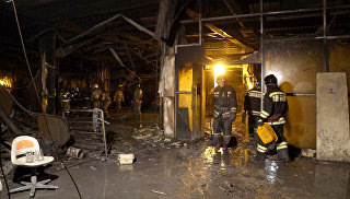 © Фото : МЧС России по Кемеровской областиСостояние пострадавшего в ТЦ в Кемерово 11-летнего мальчика улучшилось