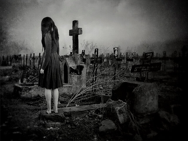 Девочка с кладбища плачет над своей могилой! | Ужас | Дзен