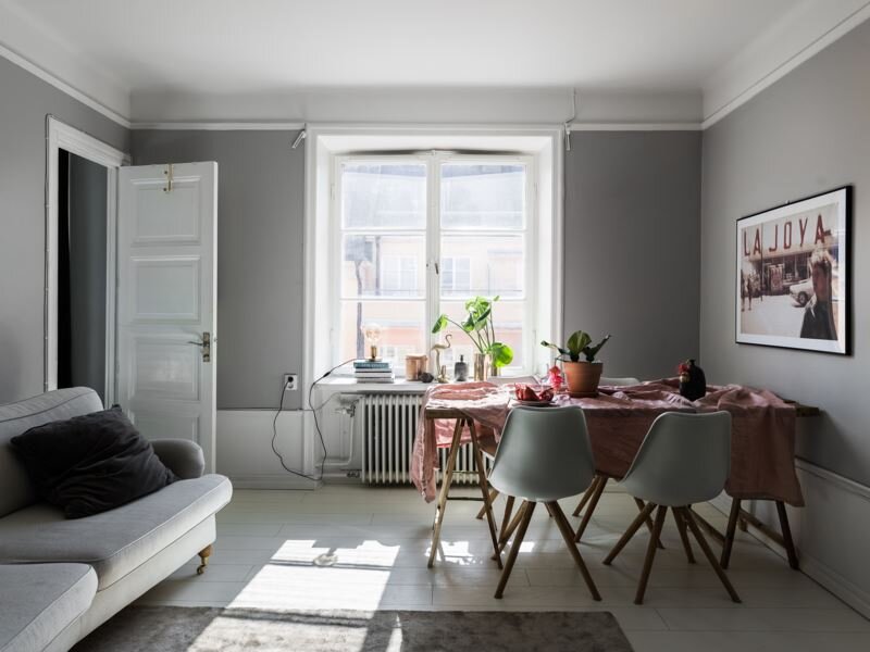 Вид на столовую и гостиную в одном флаконе